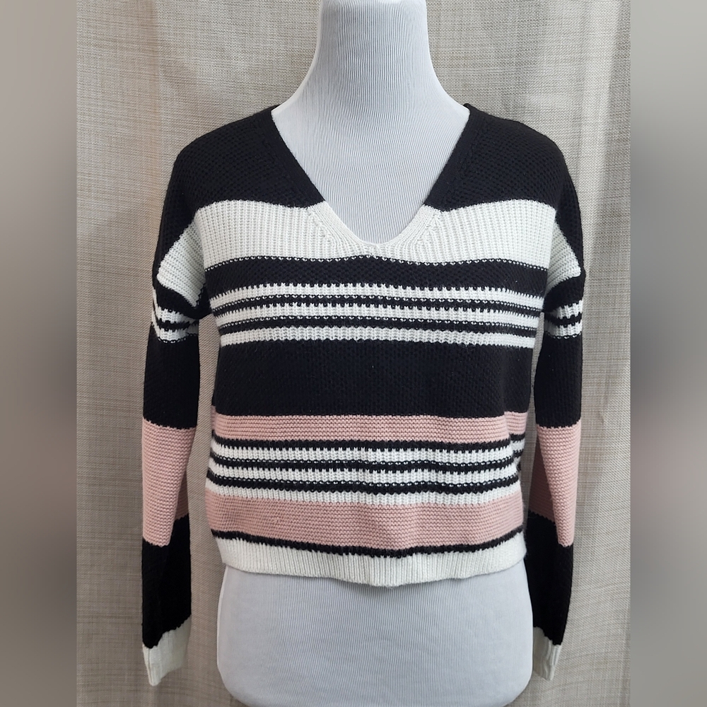 Full Circle Trends Women's Sweater Black White Pink‎ Tie Back Size Medium